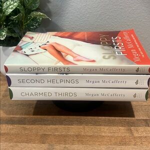 Author Megan McCafferty ~ Jessica Darling book series ~ Sloppy Firsts